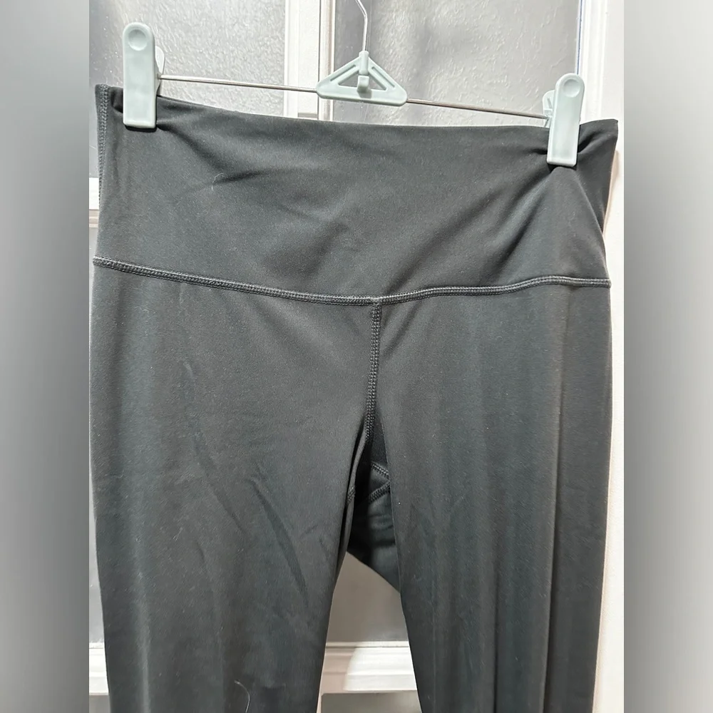 ⭐️SOLD⭐️ Yogalicious High Waist Ultra Soft Nude Tech Legging - Picture 5 of 7